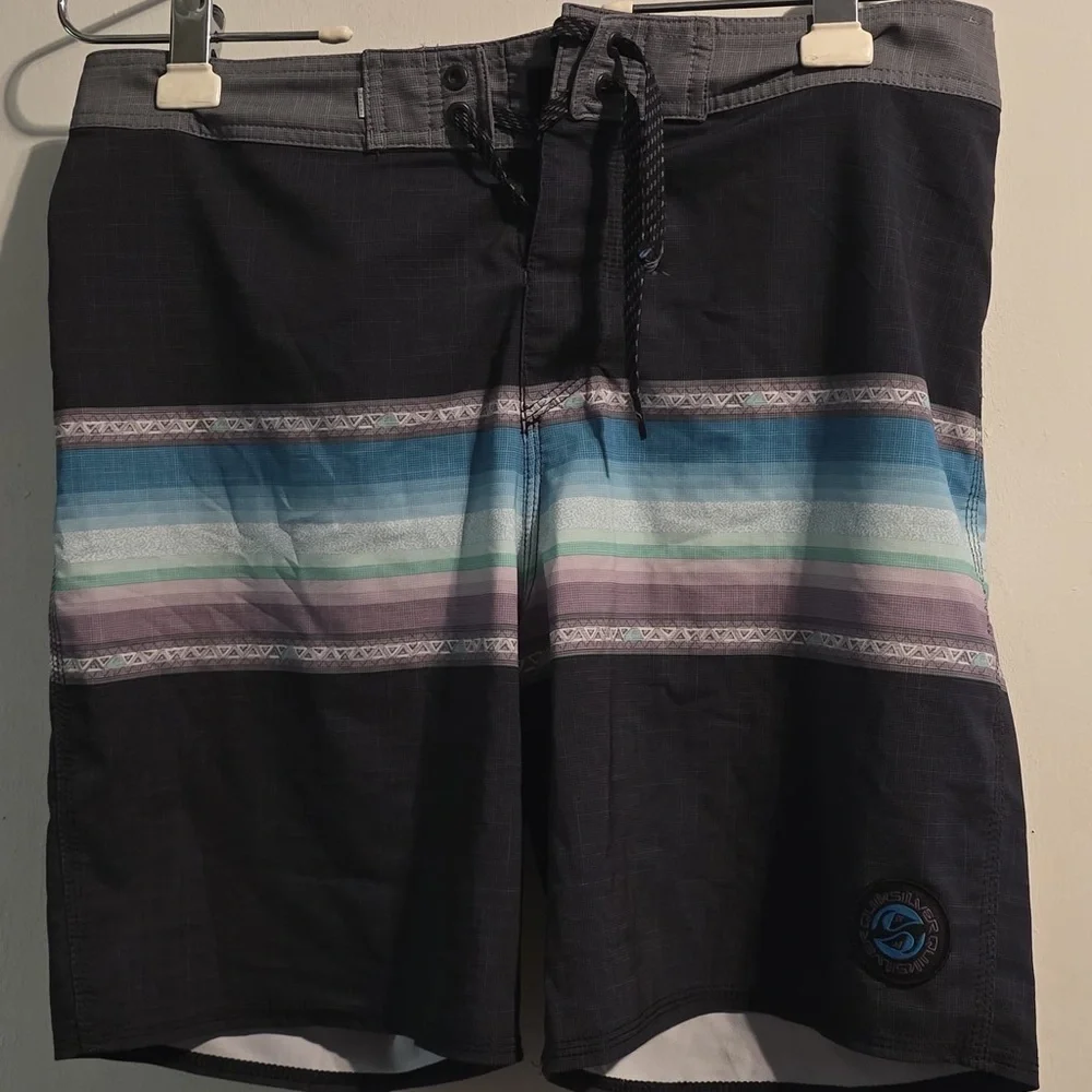 Quiksilver Men's Navy and Purple Board Shorts